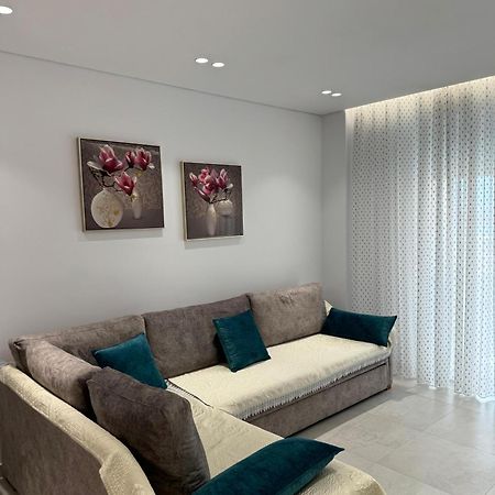 Alpha Lux Apartment Sarande Exterior photo